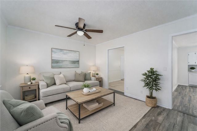 2122 Lakeview Drive, Waycross, GA 31501