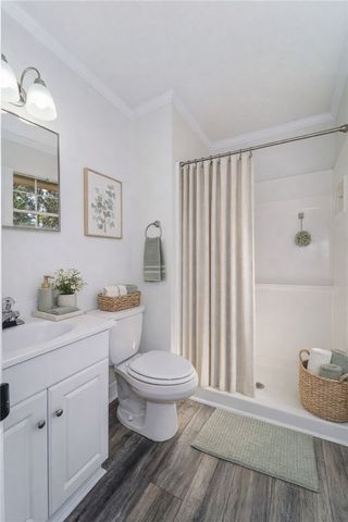 2122 Lakeview Drive, Waycross, GA 31501