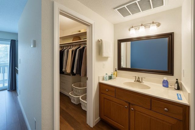 250 El Dorado Boulevard 114, Houston, TX 77598