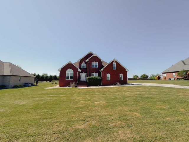 98 Aberdeen Ave, Hillsboro, TN 37342