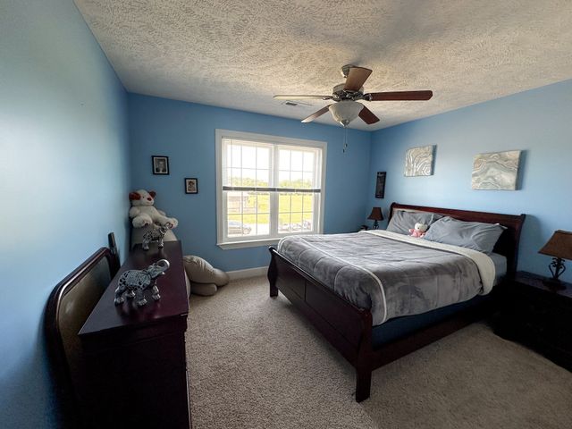 98 Aberdeen Ave, Hillsboro, TN 37342
