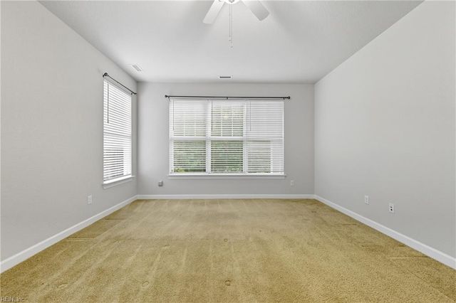 4016 Harvest Reach LN, Suffolk, VA 23434