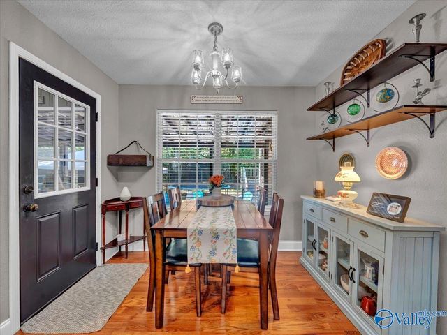 2245 Pond Circle, Guntersville, AL 35976