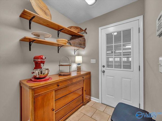 2245 Pond Circle, Guntersville, AL 35976
