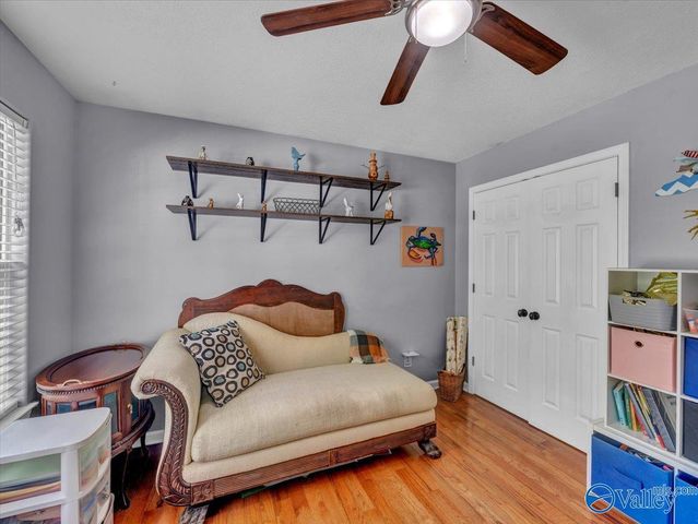 2245 Pond Circle, Guntersville, AL 35976