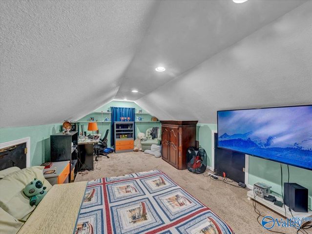 2245 Pond Circle, Guntersville, AL 35976