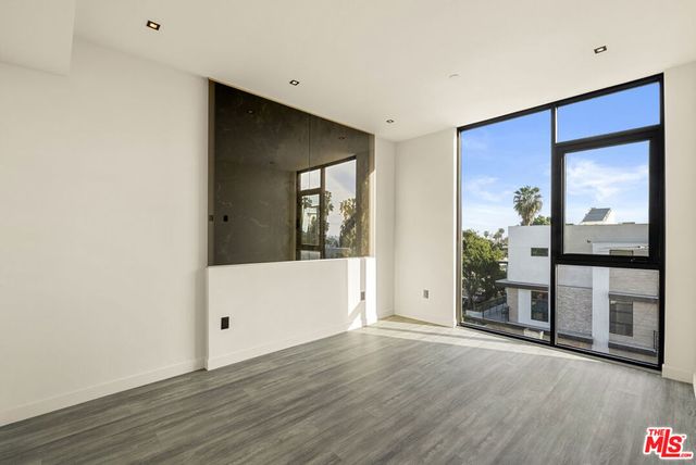 1021 N Ogden Drive PH 5, West Hollywood, CA 90046