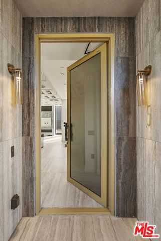 1021 N Ogden Drive PH 5, West Hollywood, CA 90046