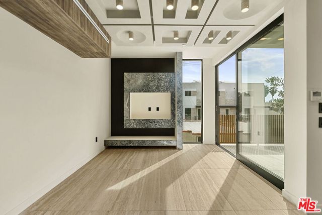 1021 N Ogden Drive PH 5, West Hollywood, CA 90046