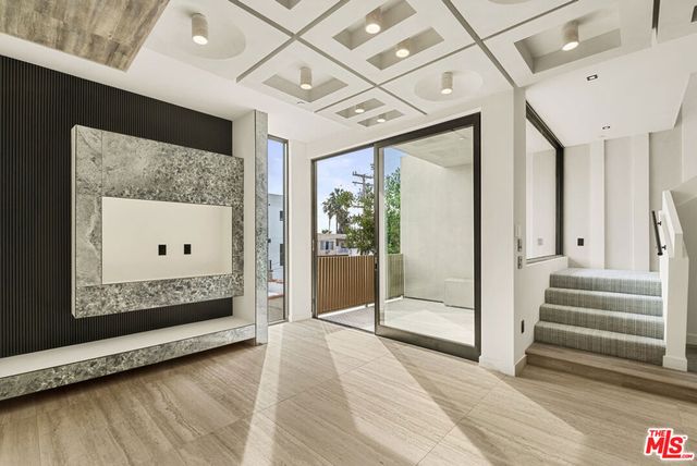 1021 N Ogden Drive PH 5, West Hollywood, CA 90046