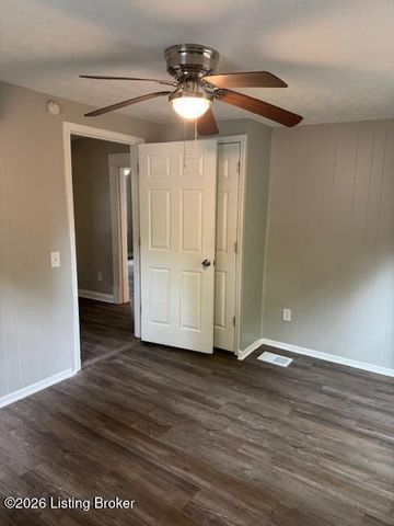 715 W Evelyn Ave, Louisville, KY 40215