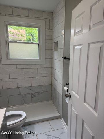 715 W Evelyn Ave, Louisville, KY 40215