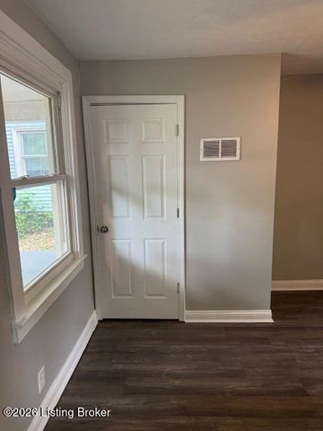 715 W Evelyn Ave, Louisville, KY 40215