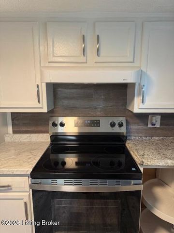 715 W Evelyn Ave, Louisville, KY 40215