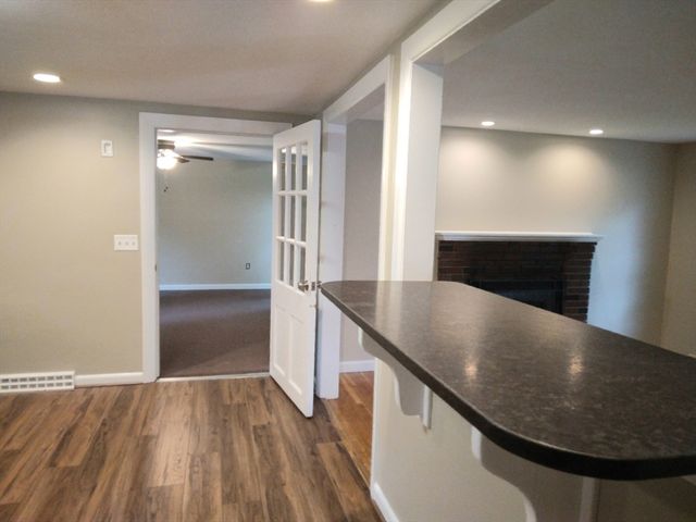 42 Lowell Rd, Pepperell, MA 01463