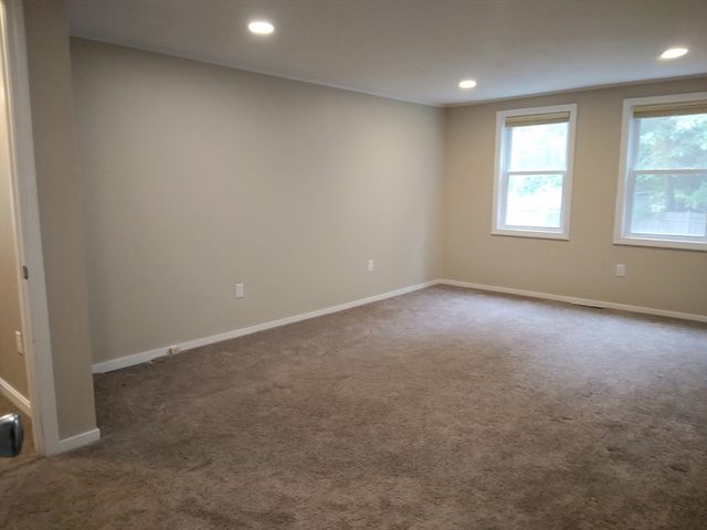 42 Lowell Rd, Pepperell, MA 01463