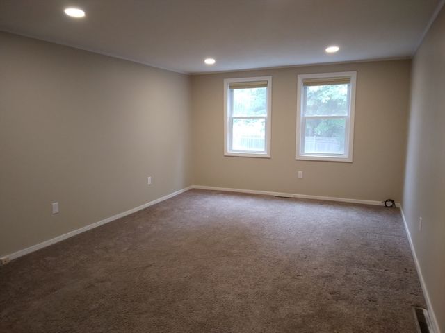 42 Lowell Rd, Pepperell, MA 01463