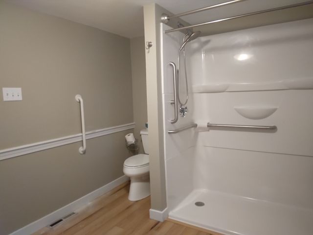 42 Lowell Rd, Pepperell, MA 01463