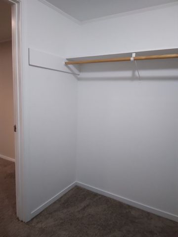 42 Lowell Rd, Pepperell, MA 01463