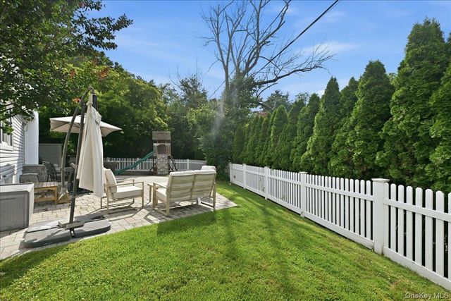 56 Glen Cove Drive, Glen Head, NY 11545