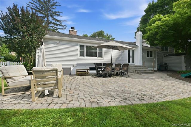 56 Glen Cove Drive, Glen Head, NY 11545