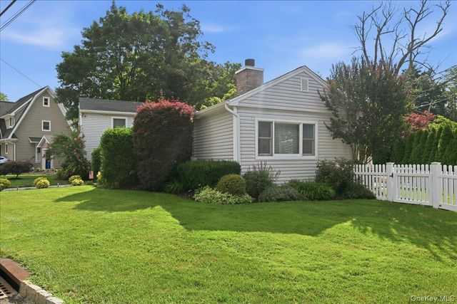 56 Glen Cove Drive, Glen Head, NY 11545
