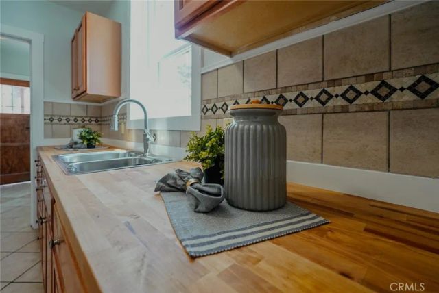 2170 Golden Avenue, Long Beach, CA 90806