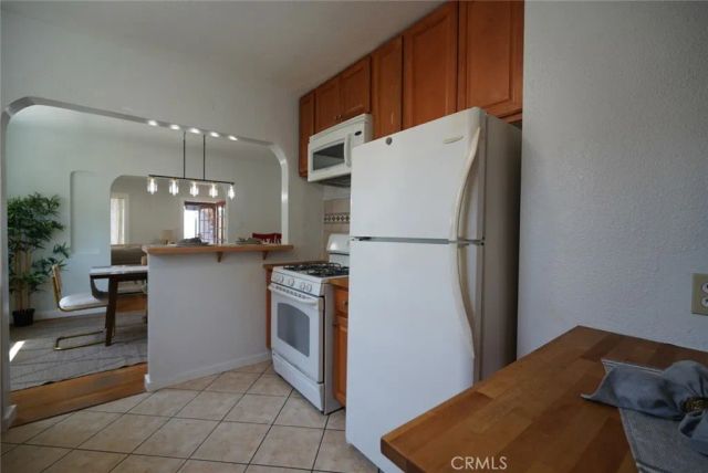 2170 Golden Avenue, Long Beach, CA 90806