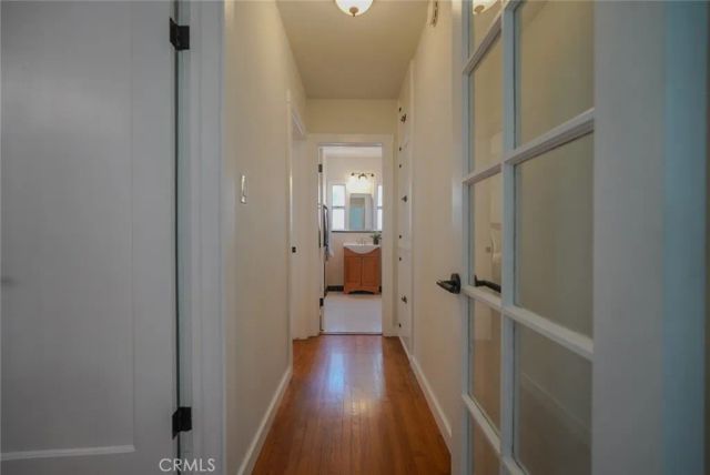 2170 Golden Avenue, Long Beach, CA 90806