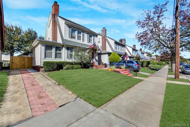 45 24 171st Street, Flushing, NY 11358