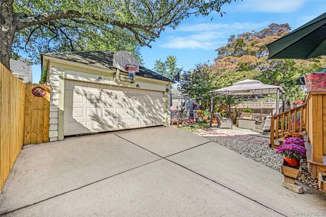 45 24 171st Street, Flushing, NY 11358