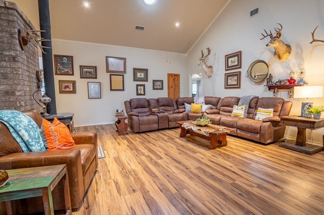 675 Buffalo Lane, San Angelo, TX 76901