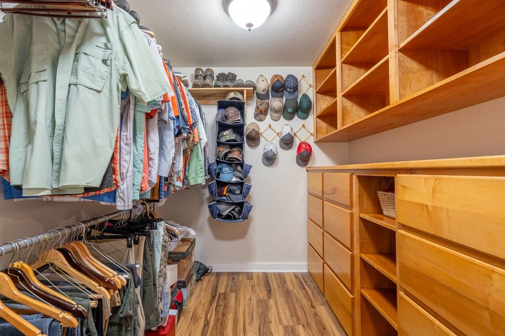 Image 15 of property listing at 675 Buffalo Lane, San Angelo, TX 76901