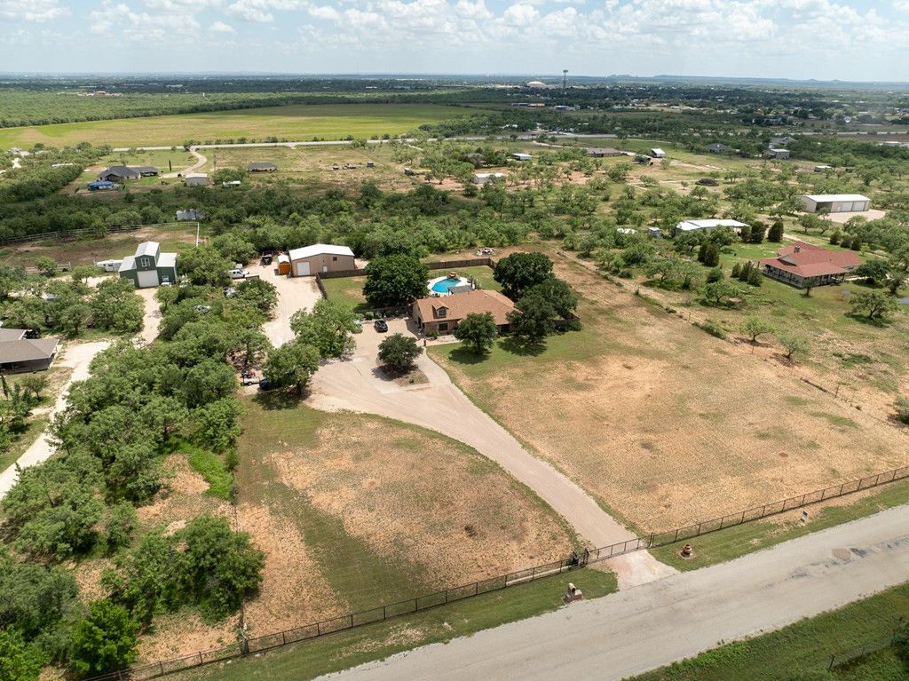 Image 41 of property listing at 675 Buffalo Lane, San Angelo, TX 76901