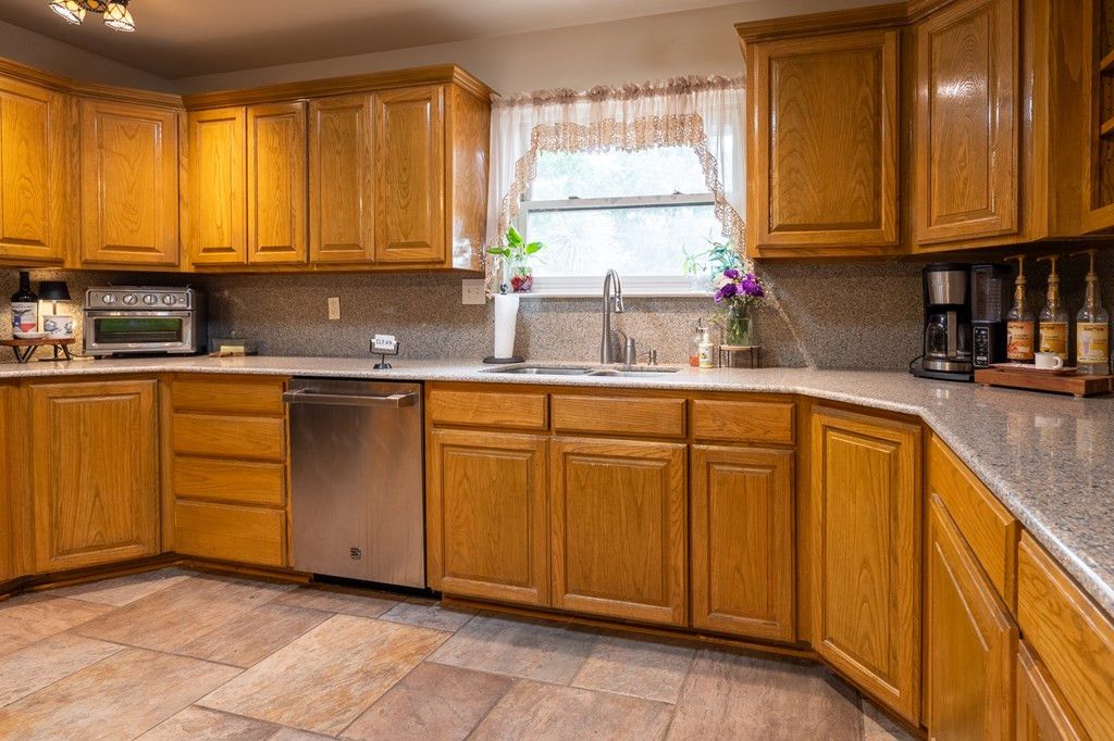 Image 7 of property listing at 675 Buffalo Lane, San Angelo, TX 76901