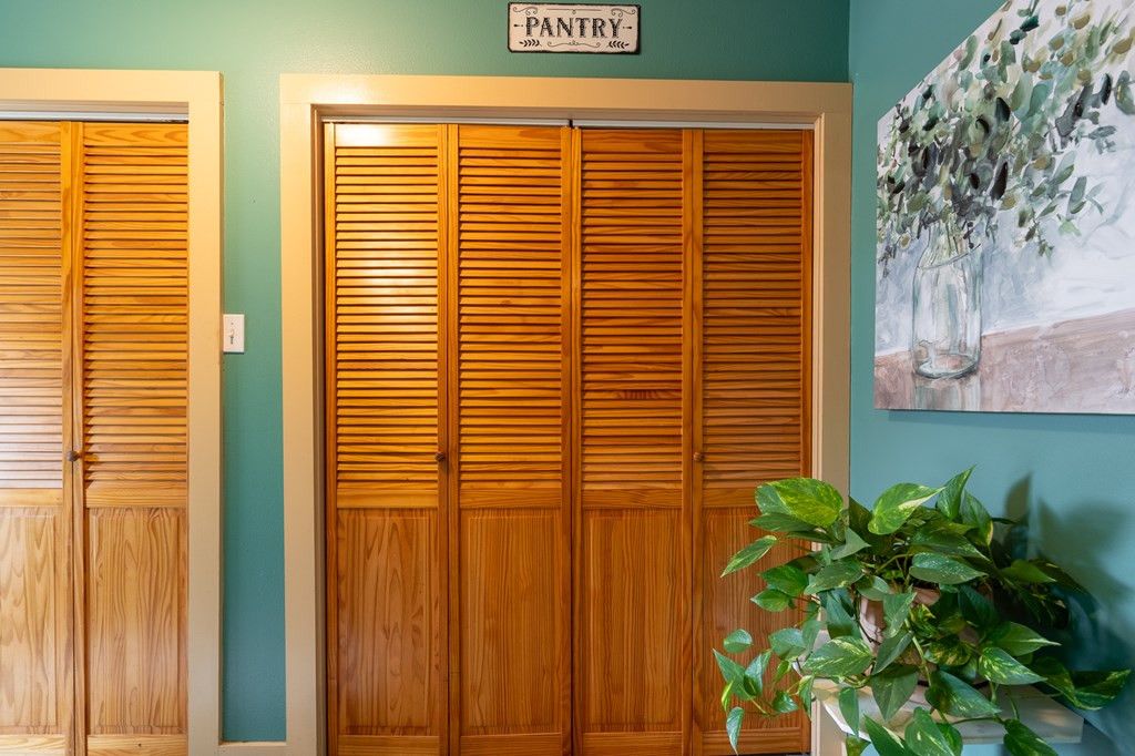 Image 9 of property listing at 675 Buffalo Lane, San Angelo, TX 76901