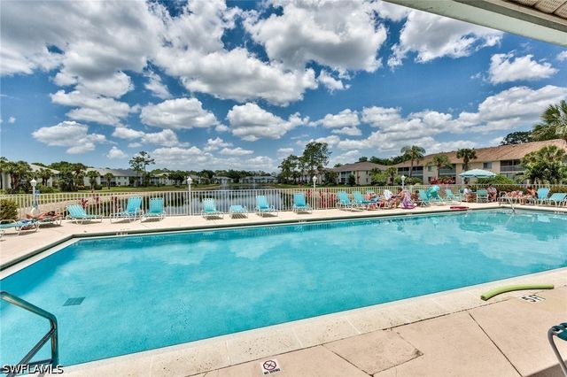 228 Belina DR 604, Naples, FL 34104