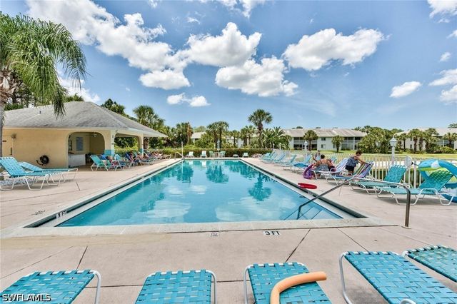228 Belina DR 604, Naples, FL 34104