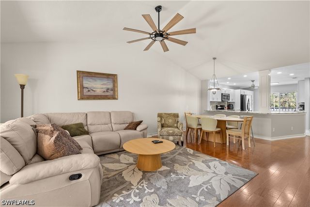 228 Belina DR 604, Naples, FL 34104