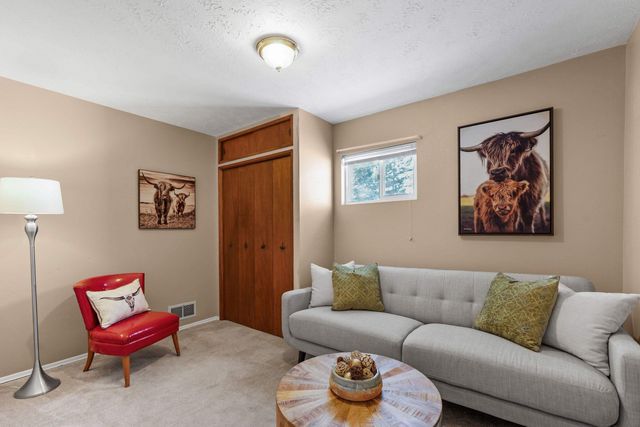 2301 S Progress Rd, Spokane Valley, WA 99037