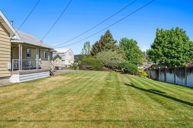 2301 S Progress Rd, Spokane Valley, WA 99037