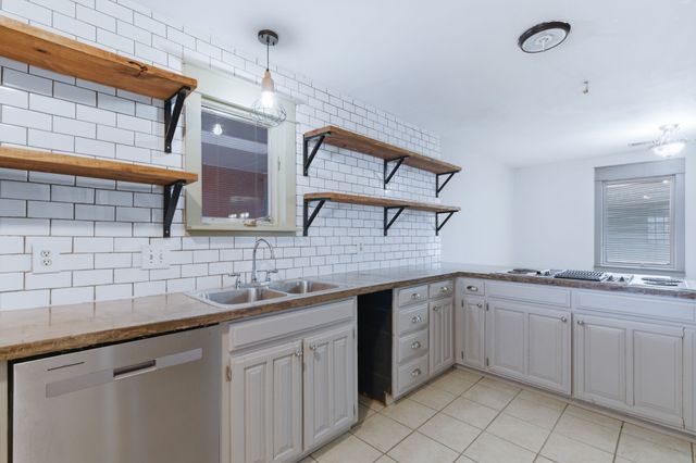 7209 W Fm 922, Era, TX 76238