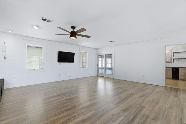 7209 W Fm 922, Era, TX 76238