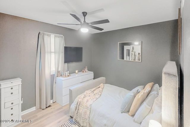 805 N NOAS AVENUE, California, MO 65018