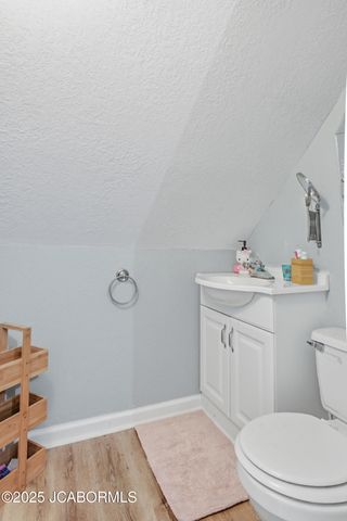 805 N NOAS AVENUE, California, MO 65018