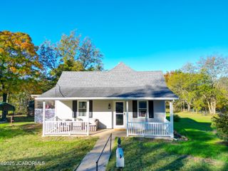 805 N NOAS AVENUE, California, MO 65018