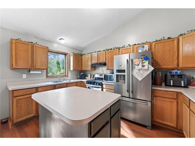 3644 James Court, Hastings, MN 55033