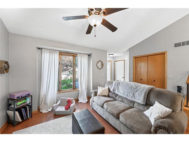 3644 James Court, Hastings, MN 55033