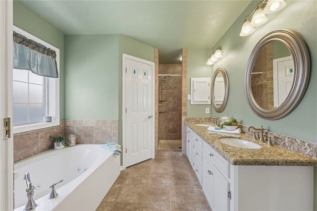 709 Aster Drive, College Station, TX 77845