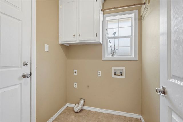 709 Aster Drive, College Station, TX 77845